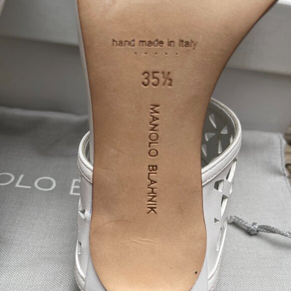 NIB Auc MANOLO BLAHNIK Sophocles Perforated Dual-Band Slide Sandals - Yoth9933 - Picture 11 of 13